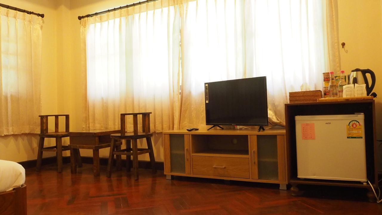 Peng Jai Hotel Chiang Mai Ngoại thất bức ảnh
